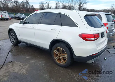 2019 Mercedes-Benz Glc 300 4Matic z USA, uszkodzony, nr VIN WDC0G4KB5KV142216